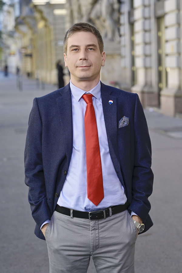 Weitzel Róbert